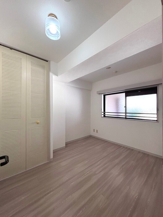 物件内観写真18　(居室)