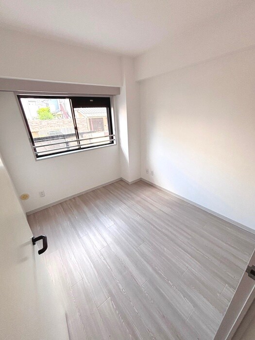 物件内観写真19　(居室)