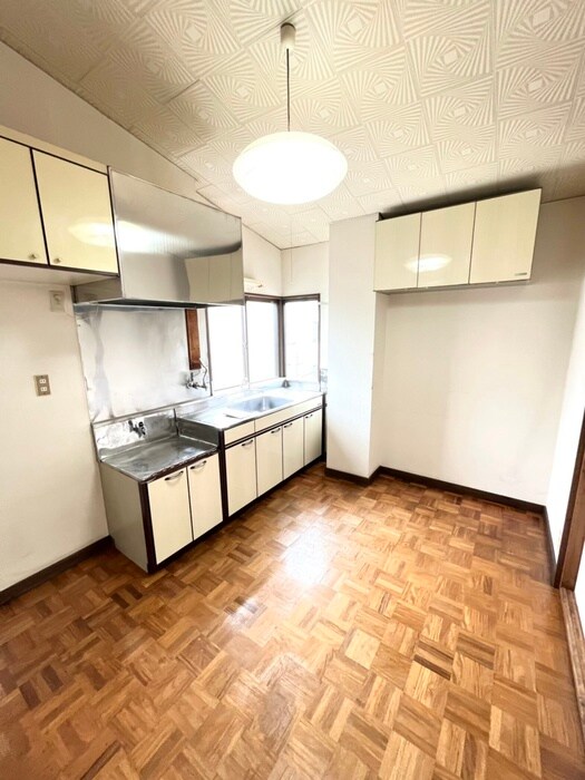 物件内観写真10　(居室)