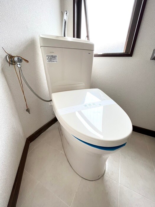 物件内観写真14　(トイレ)