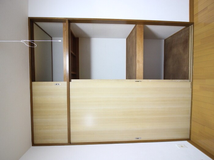 物件内観写真18　(収納)