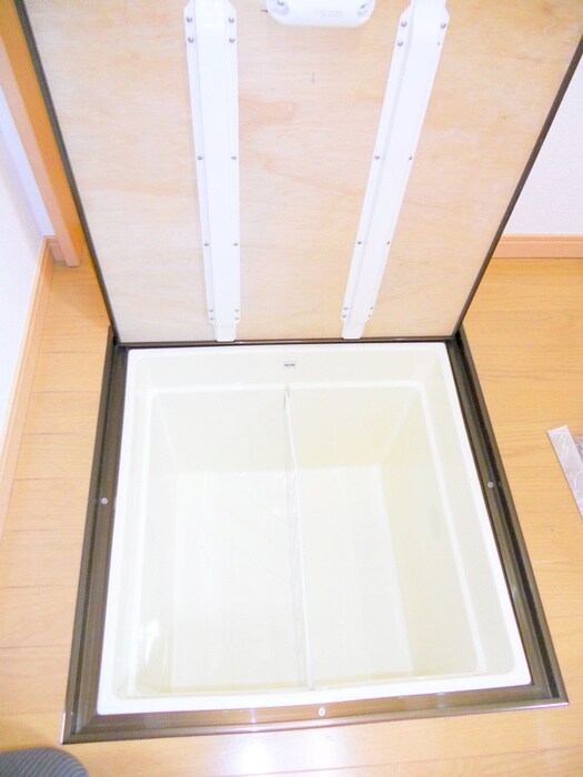 物件内観写真11　(収納)