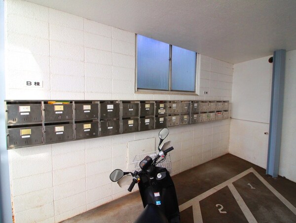 バイク置き場