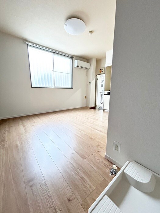 物件内観写真14　(居室)