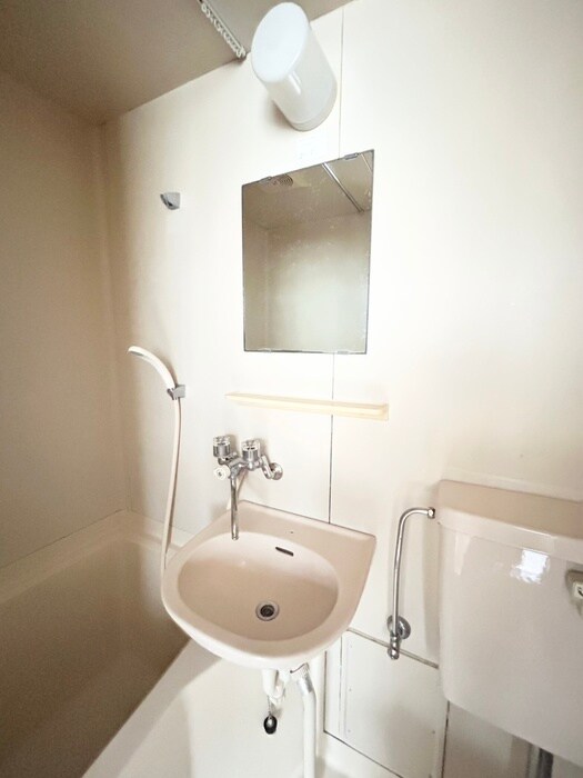 物件内観写真19　(洗面)