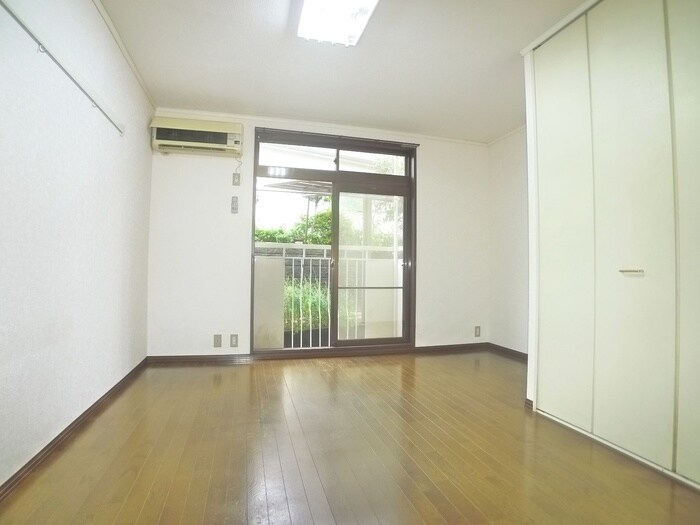 物件内観写真7　(靴箱)