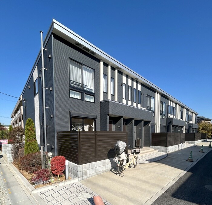 物件外観写真1　(外観写真)