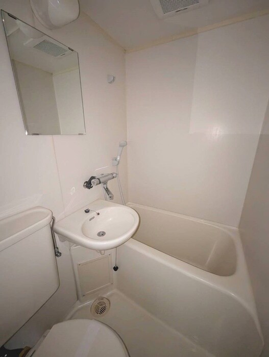 物件内観写真10　(バス／シャワールーム等)