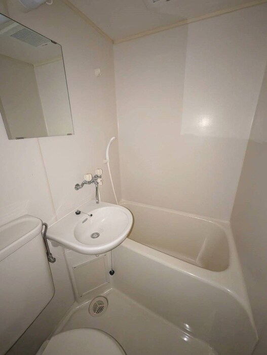 物件内観写真10　(バス／シャワールーム等)