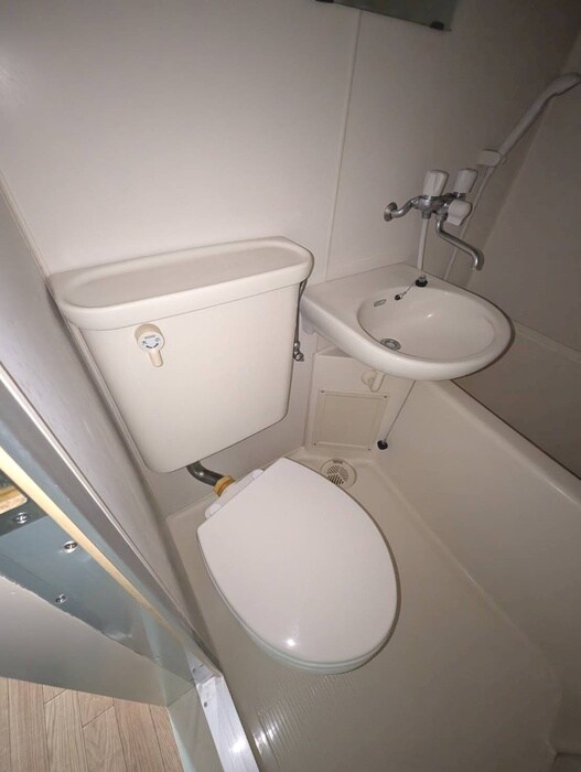 物件内観写真11　(トイレ)