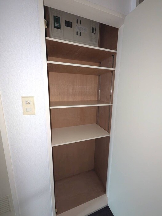 物件内観写真12　(靴箱)