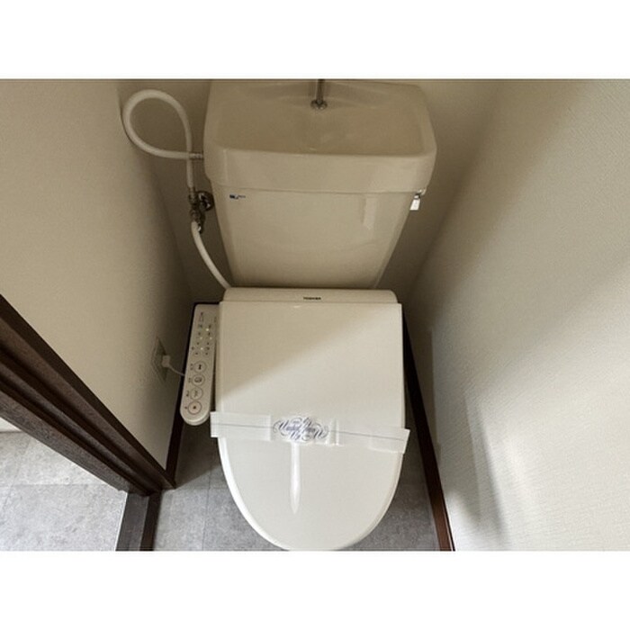 物件内観写真12　(トイレ)