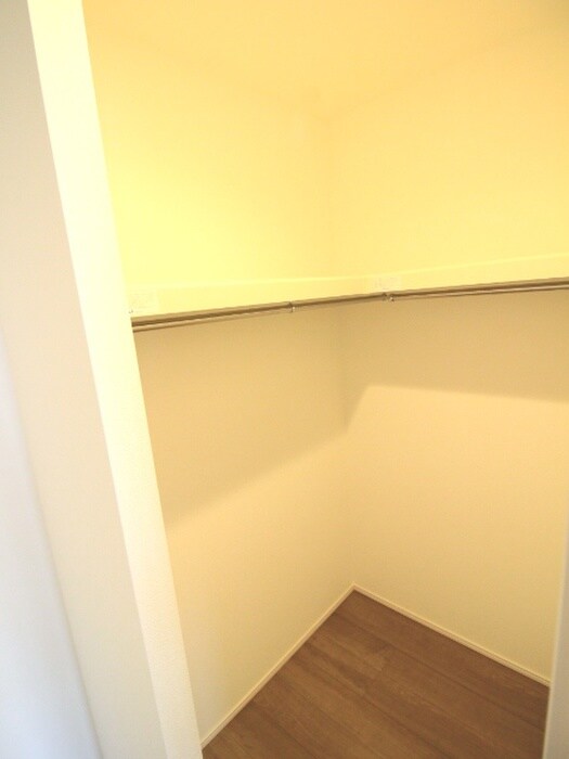 物件内観写真11　(収納)