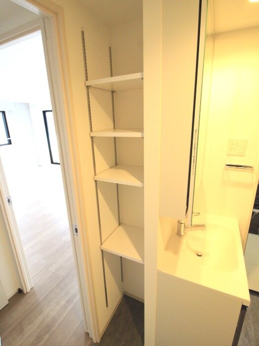物件内観写真17　(収納)
