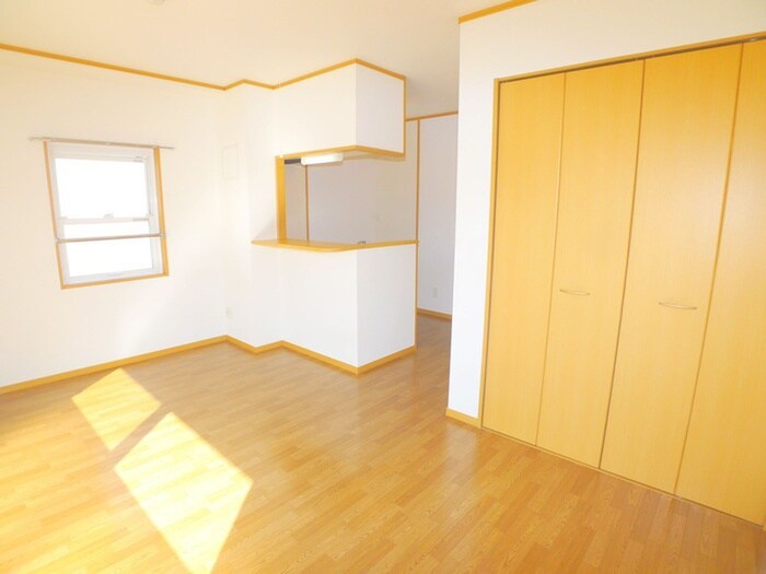 物件内観写真7　(居室)