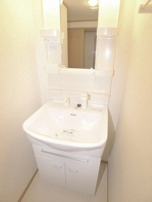 物件内観写真12　(洗面)