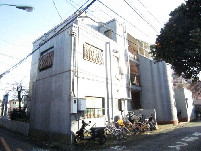 第１パレス　富士本の外観写真