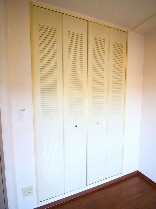 物件内観写真17　(収納)