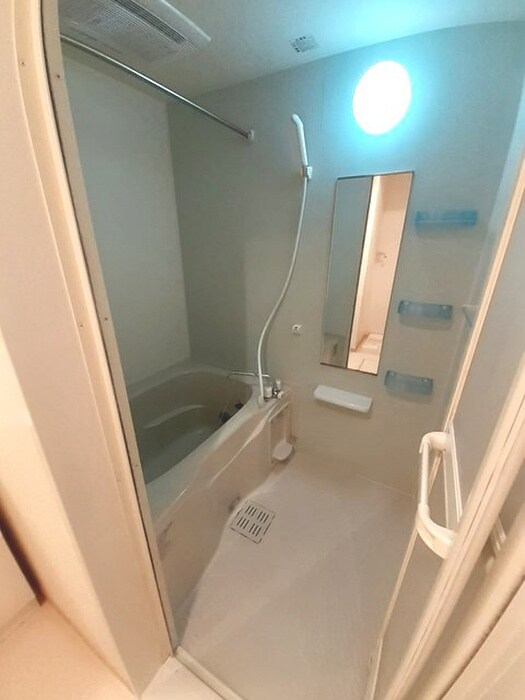 物件内観写真9　(バス／シャワールーム等)