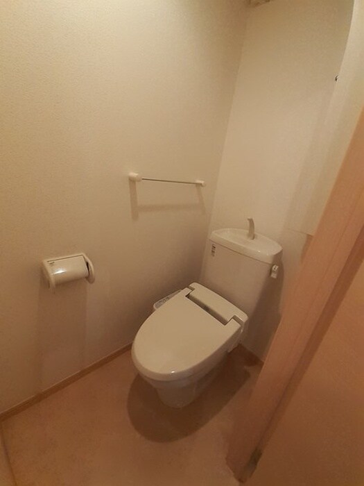 物件内観写真10　(トイレ)