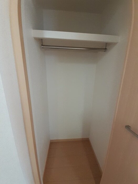 物件内観写真14　(内観写真)