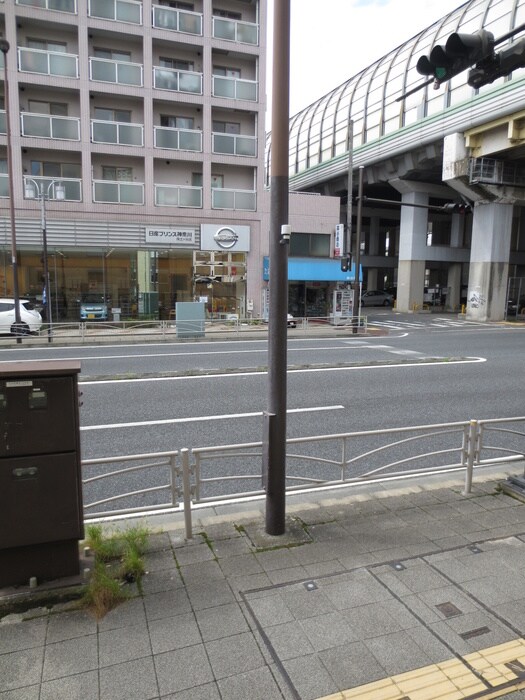 物件内観写真15　(室内からの展望)