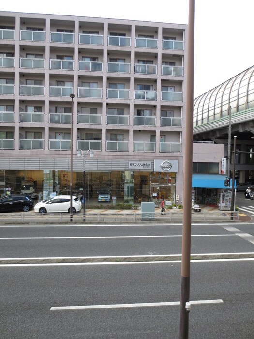 物件内観写真18　(室内からの展望)