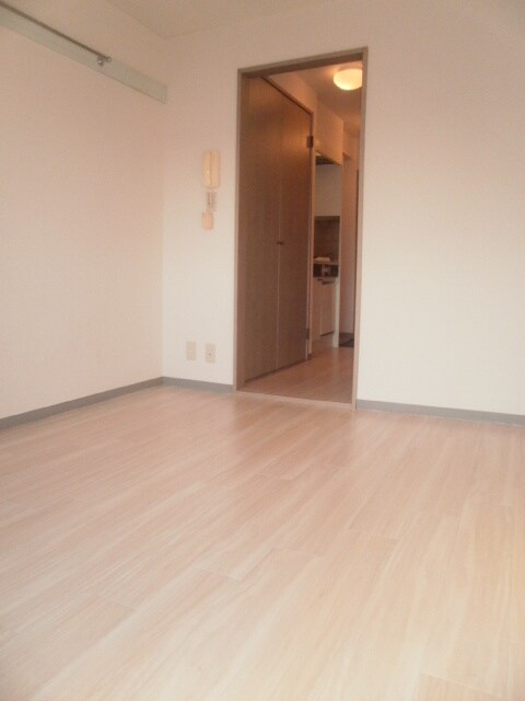 物件内観写真9　(内観写真)