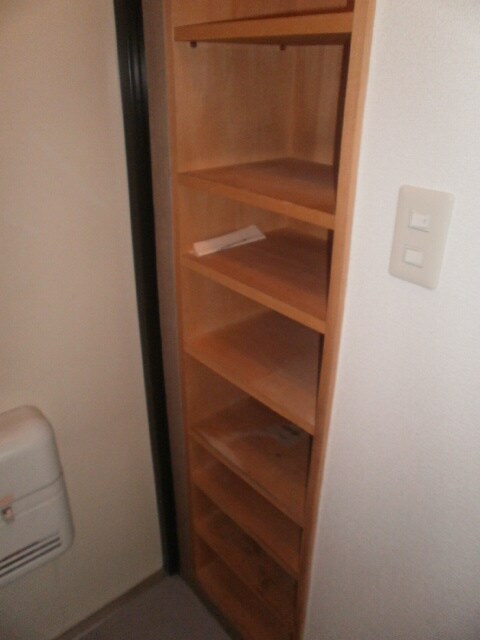 物件内観写真15　(靴箱)