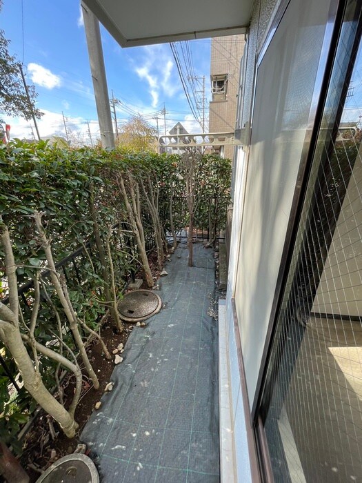 物件内観写真16　(室内からの展望)