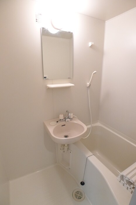 物件内観写真12　(バス／シャワールーム等)