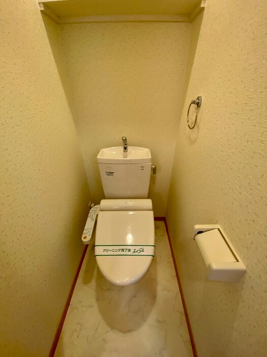 物件内観写真13　(トイレ)