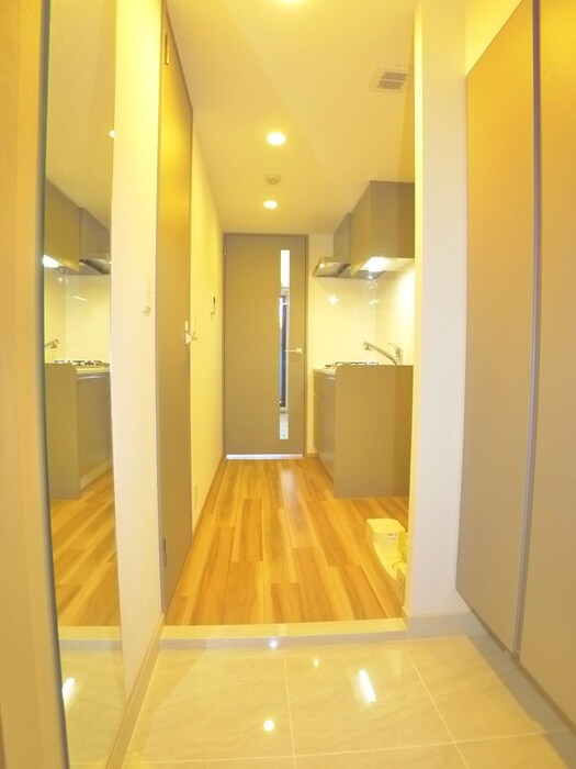 物件内観写真18　(廊下)