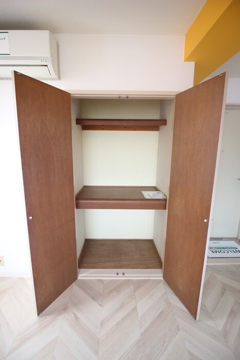 物件内観写真15　(収納)