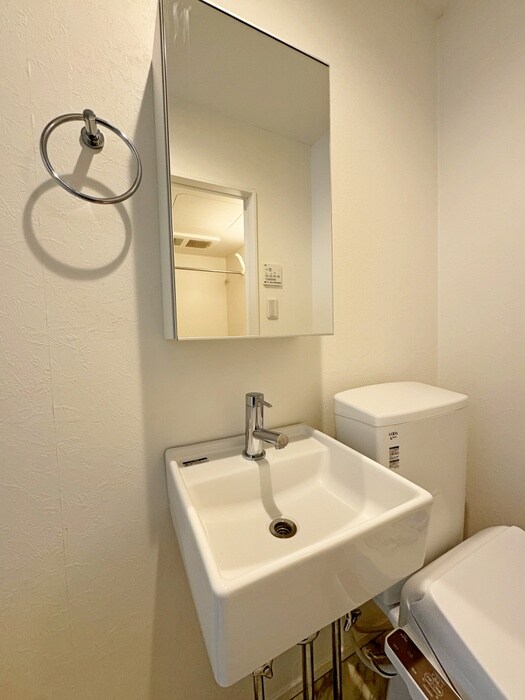 物件内観写真7　(洗面)