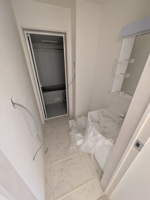 物件内観写真19　(洗濯機置場)