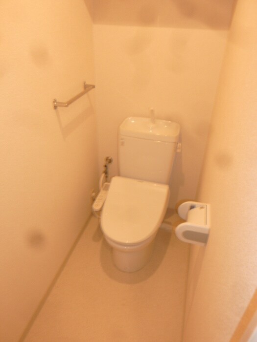 物件内観写真11　(トイレ)