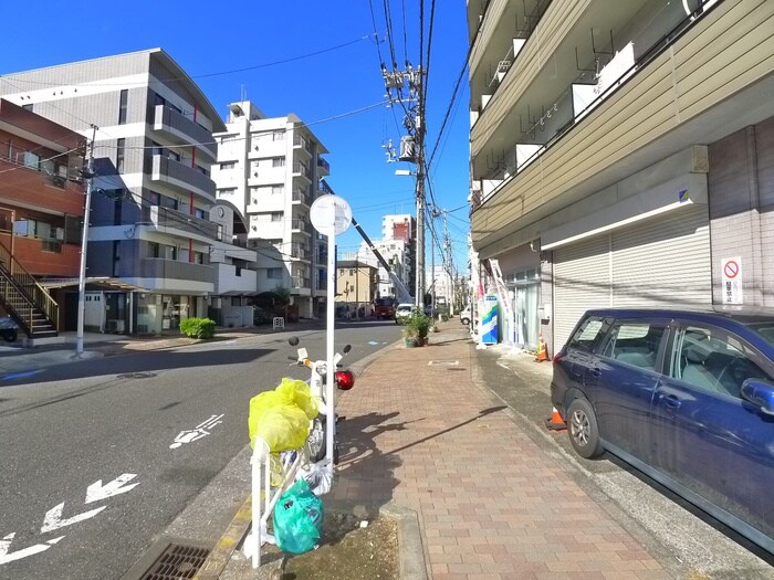 物件外観写真5　(周辺環境)