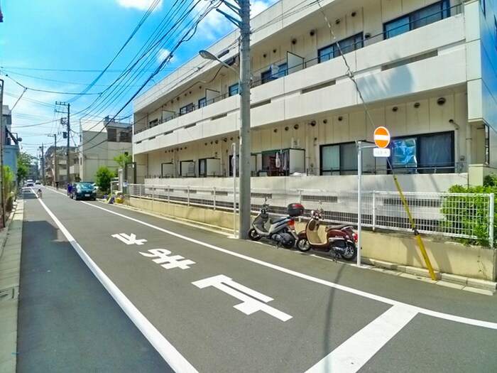 物件外観写真4　(周辺環境)