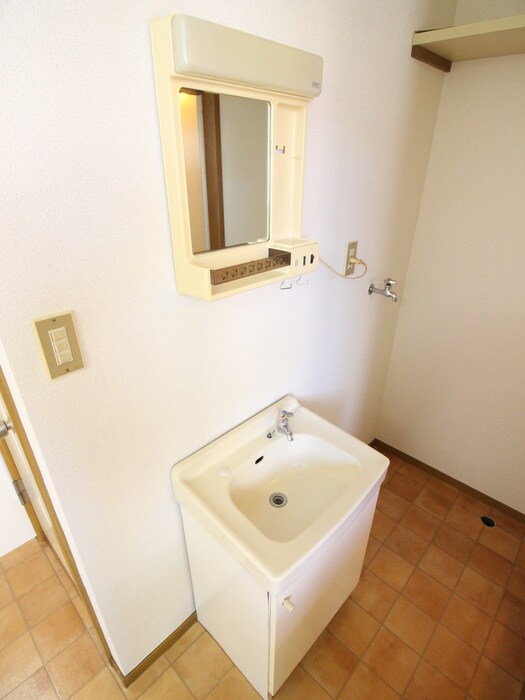 物件内観写真17　(洗面)