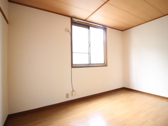 物件内観写真17　(居室)