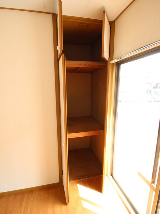 物件内観写真22　(収納)
