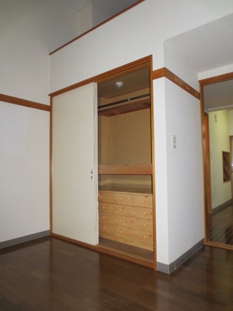 物件内観写真10　(収納)