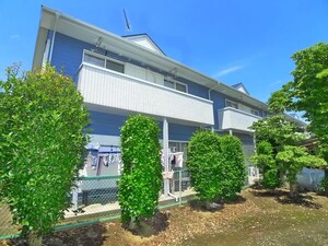 エレガンス高田Ａ外観写真