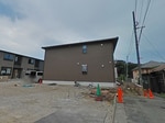 建築中