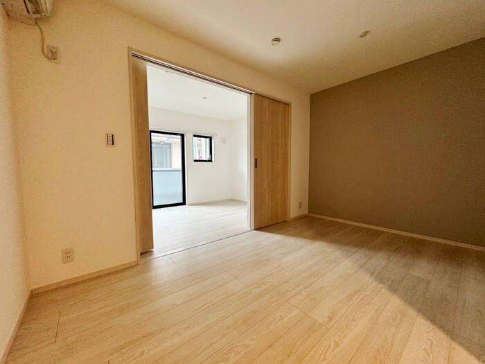 物件内観写真7　(居室)