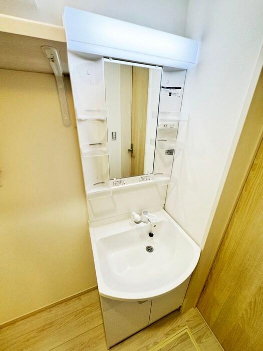 物件内観写真13　(洗面)