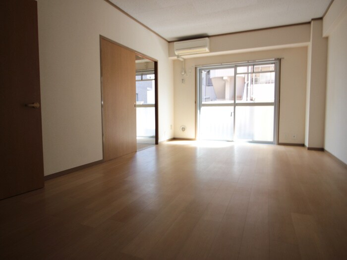 物件内観写真6　(内観写真)