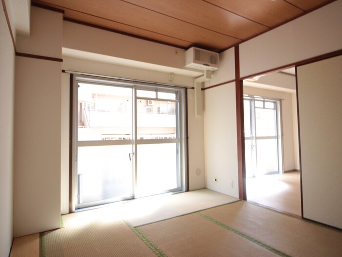 物件内観写真8　(居室)