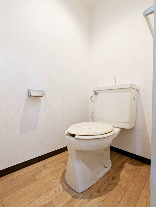 物件内観写真15　(トイレ)